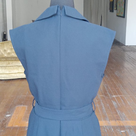 Elegant Navy Sleeveless Wrap Dress - Picture 12 of 12